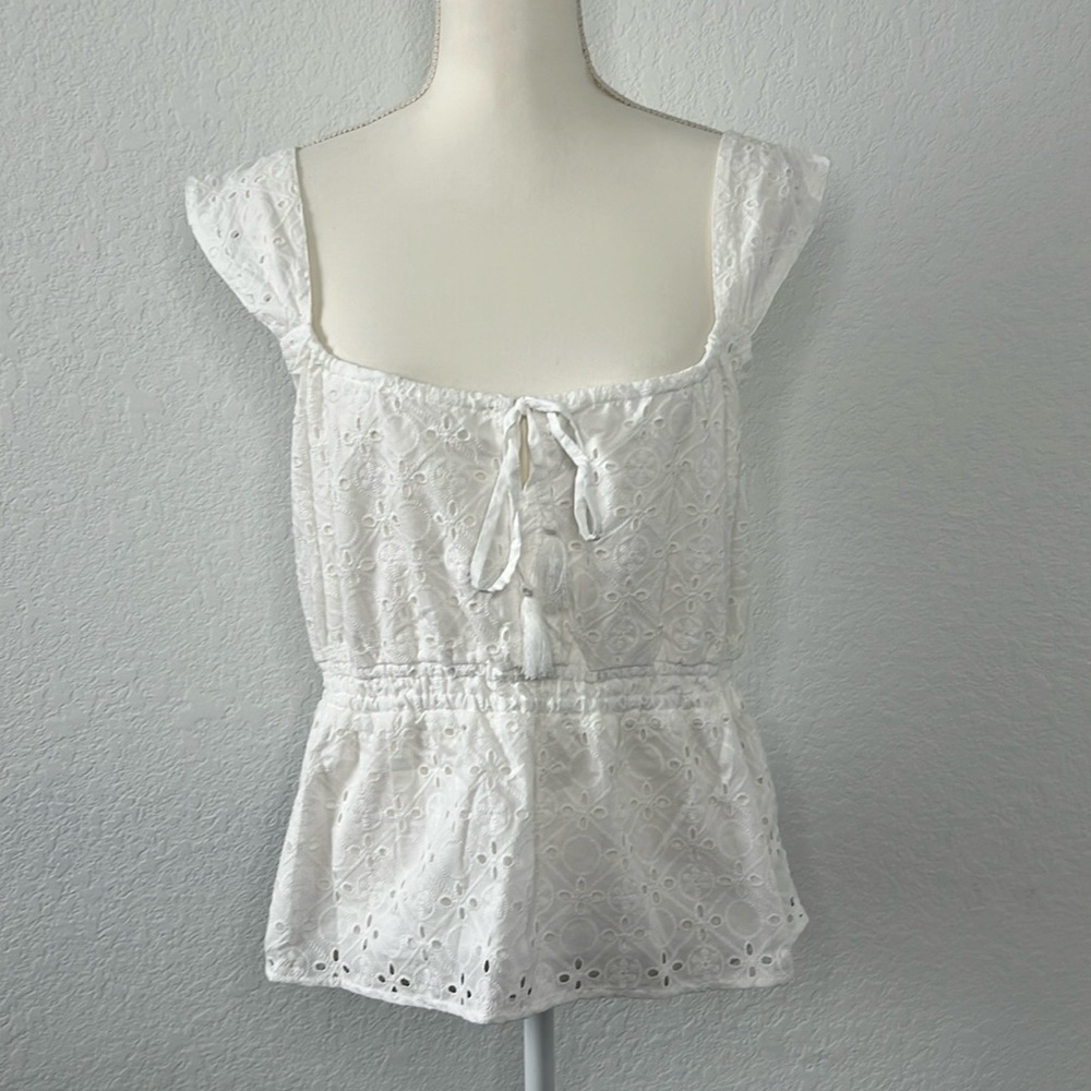 NWT Flag & Anthem 100% Cotton Sleeveless Eyelet Blouse